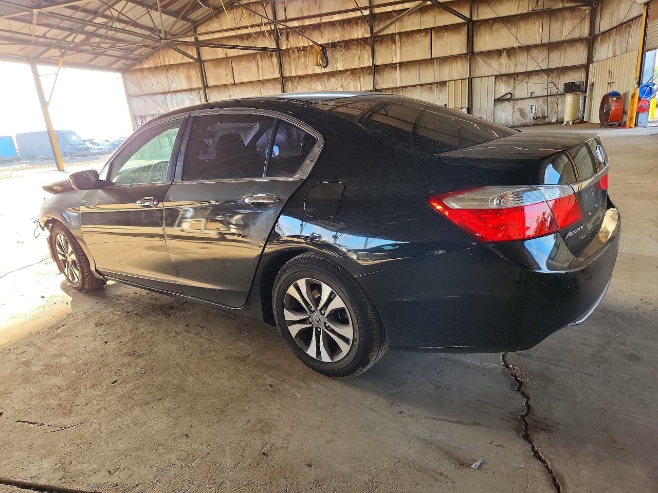 2015 HONDA ACCORD LX photo 2