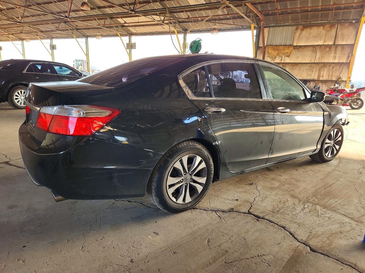 2015 HONDA ACCORD LX photo 3