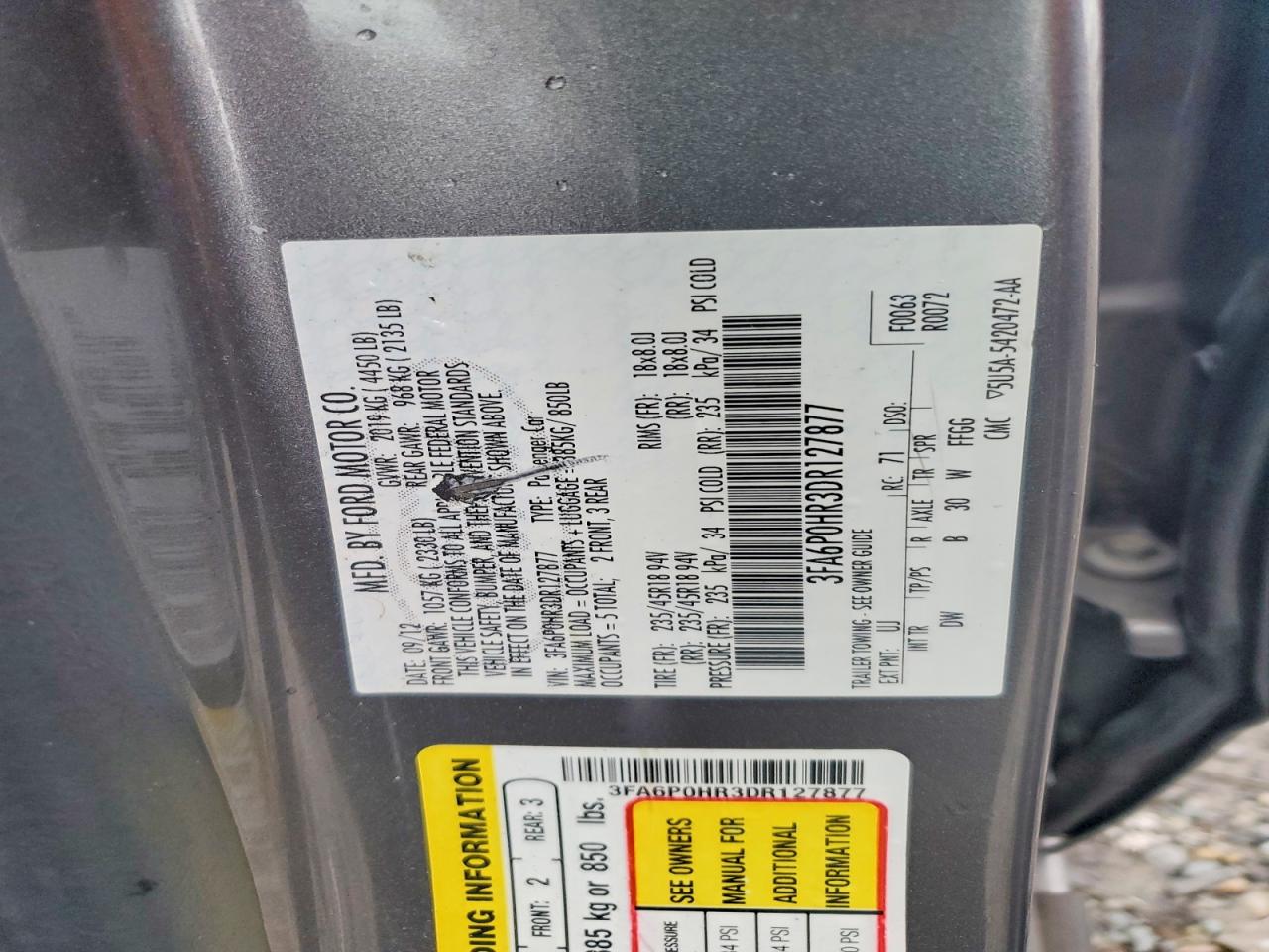 2013 FORD FUSION SE photo 12