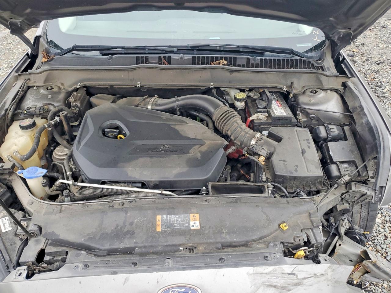 2013 FORD FUSION SE photo 11