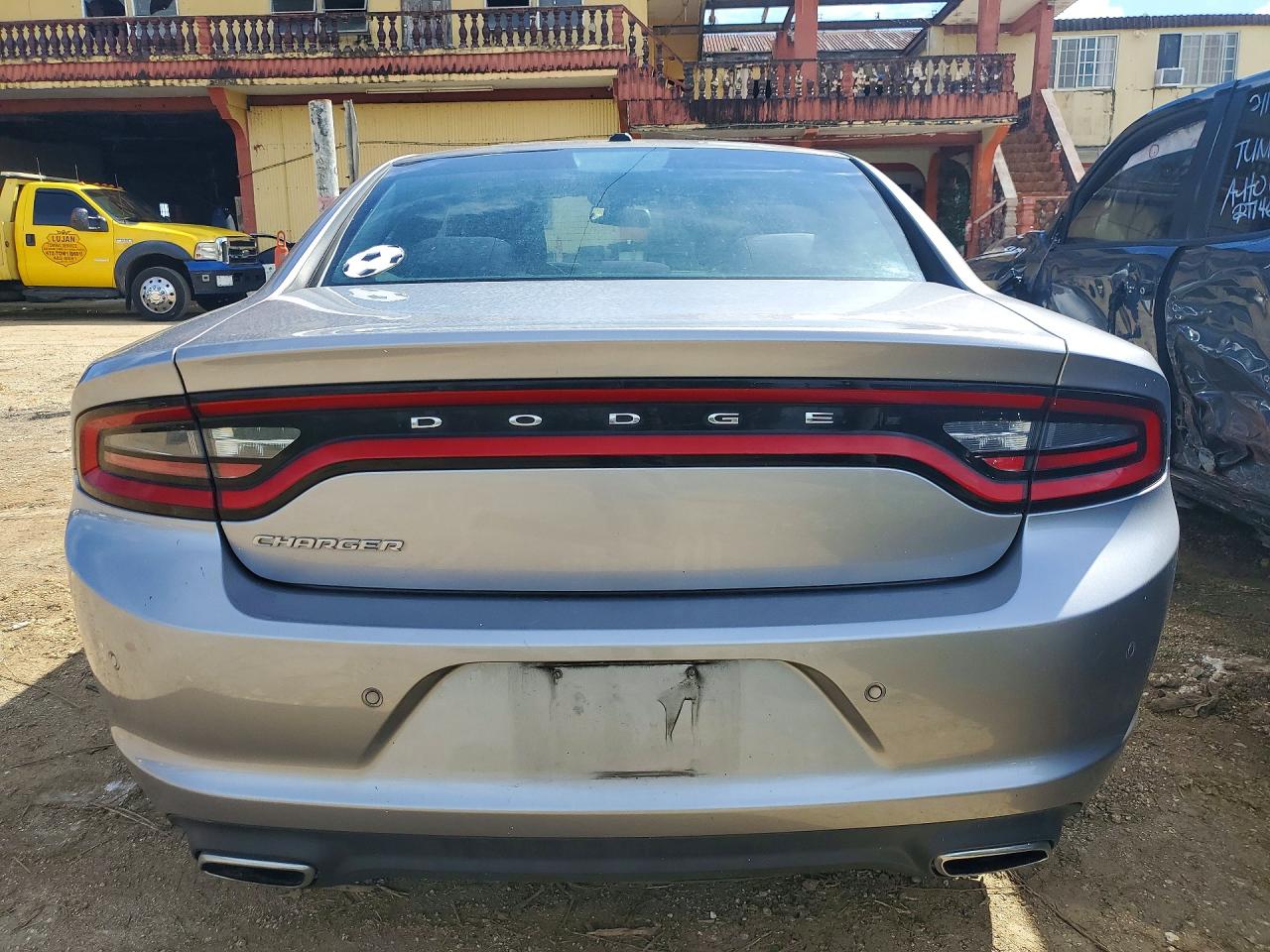 2015 DODGE CHARGER SE photo 6
