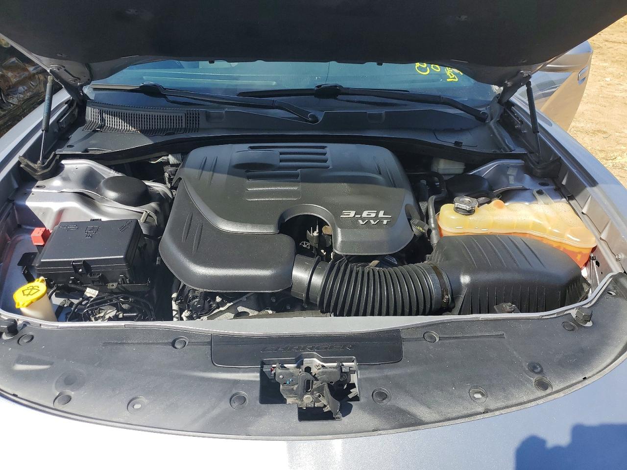 2015 DODGE CHARGER SE photo 11