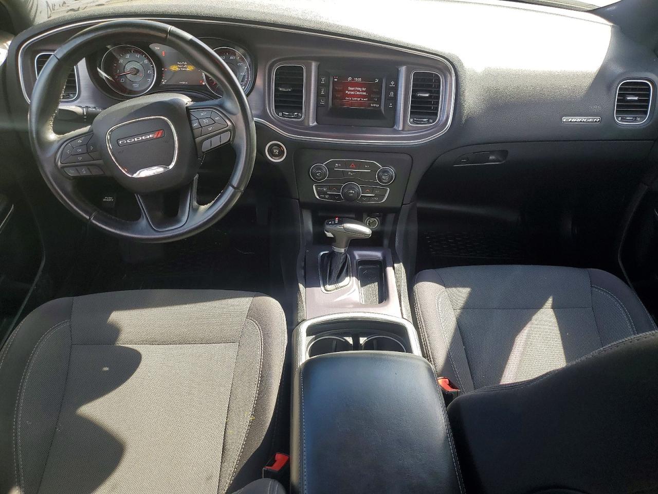 2015 DODGE CHARGER SE photo 8