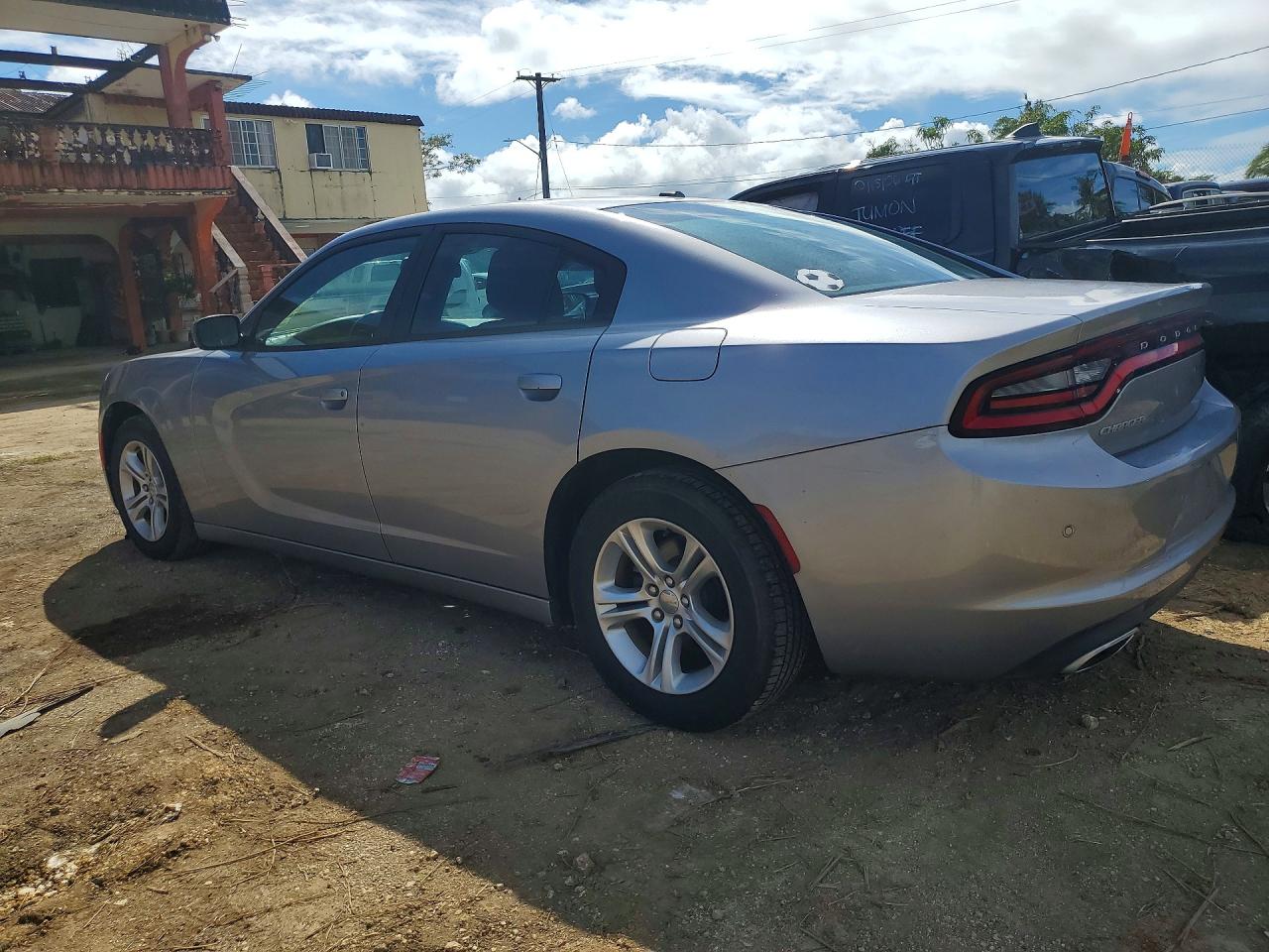 2015 DODGE CHARGER SE photo 2