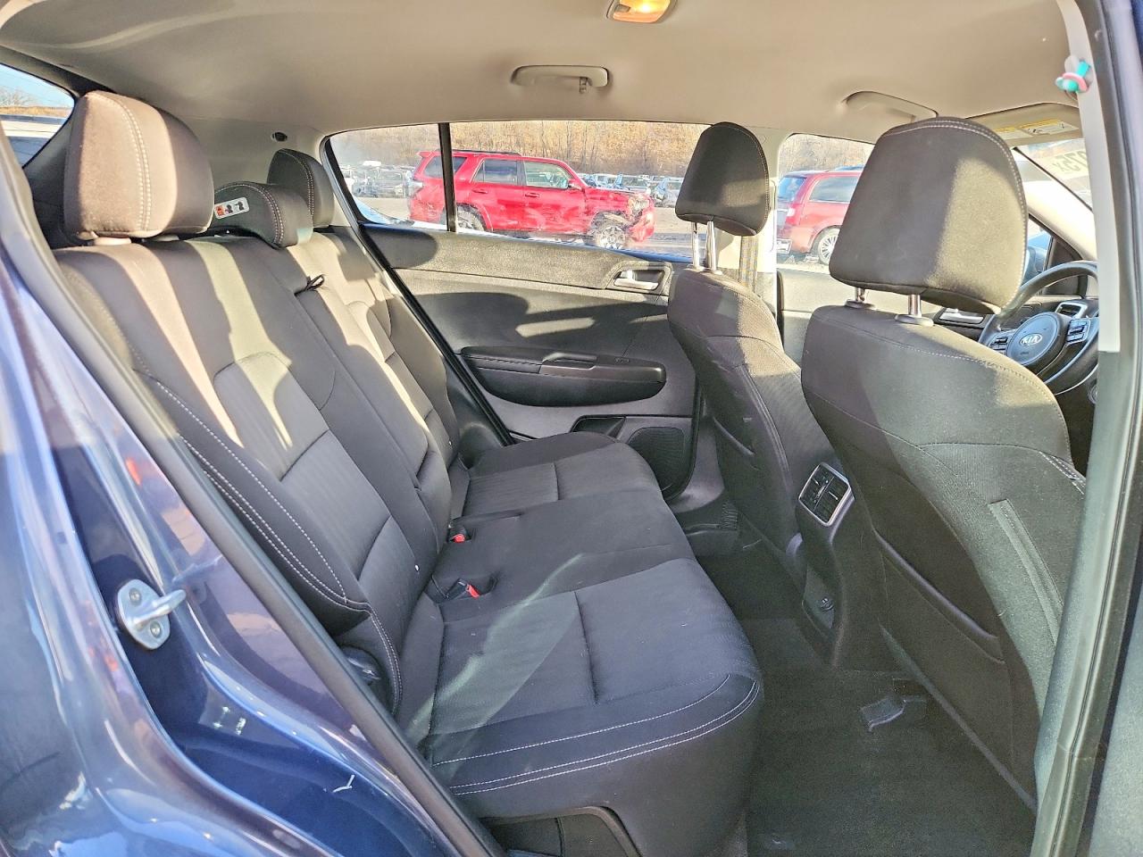 2017 KIA SPORTAGE LX photo 11