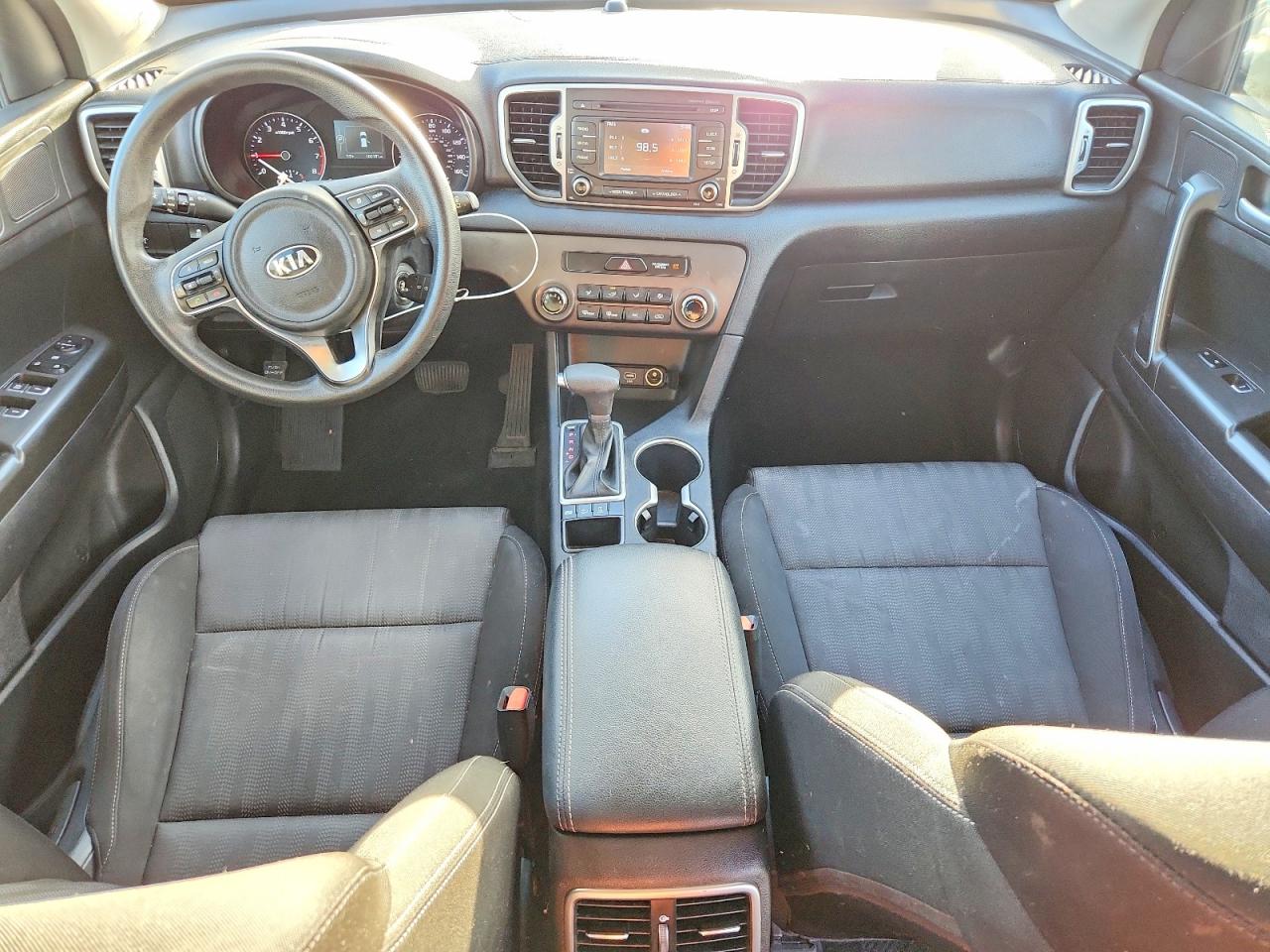 2017 KIA SPORTAGE LX photo 8