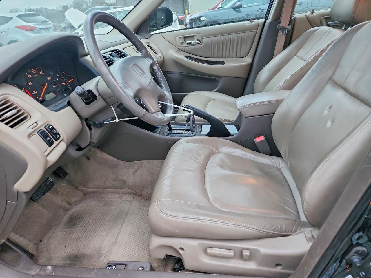 2000 HONDA ACCORD photo 7