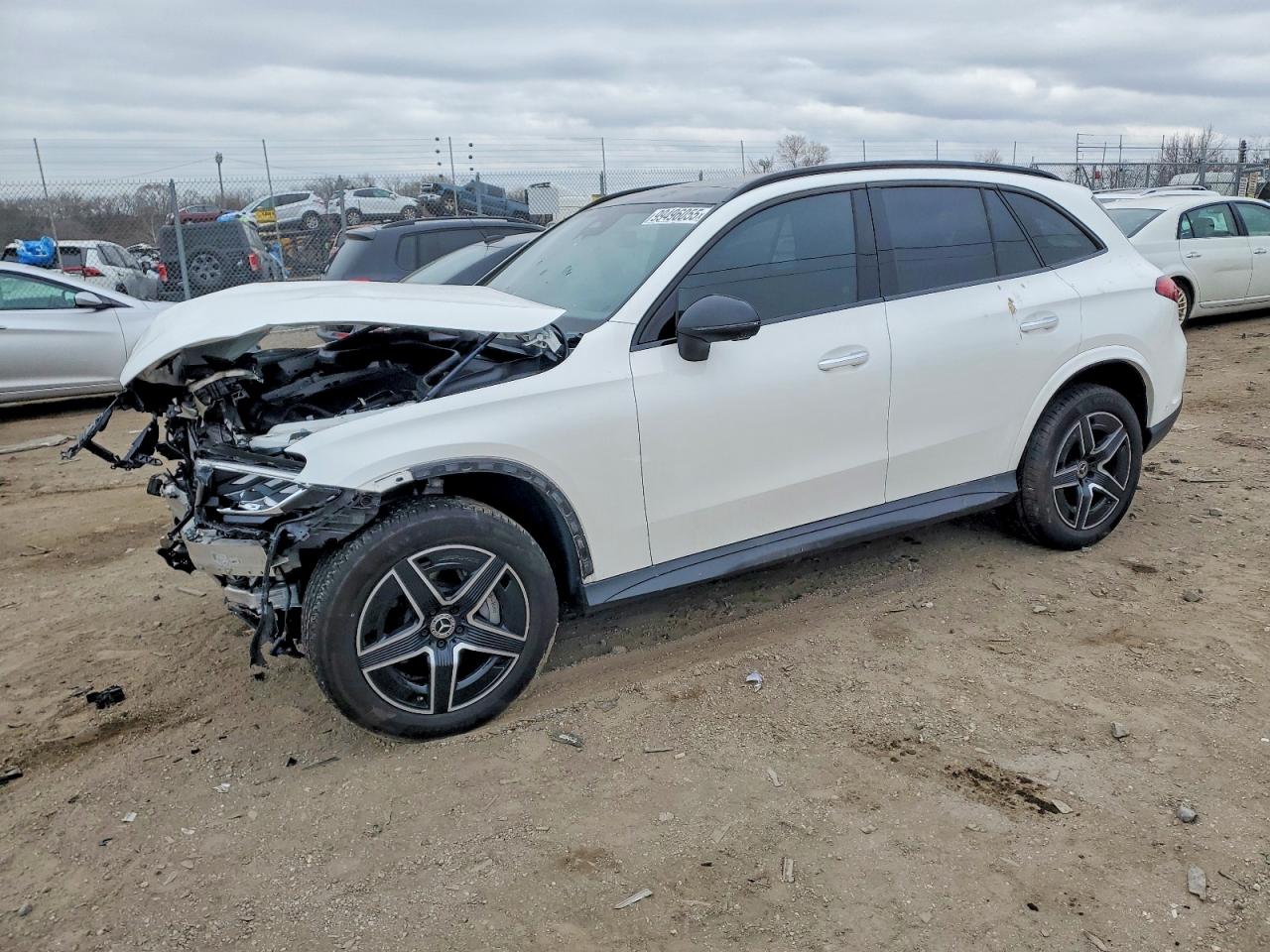 2025 MERCEDES-BENZ GLC
