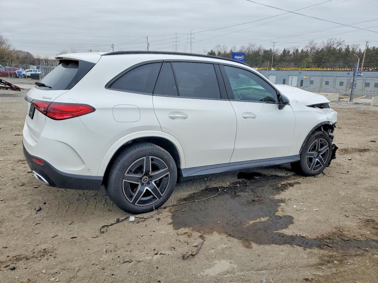 2025 MERCEDES-BENZ GLC 300 4MATIC photo 3