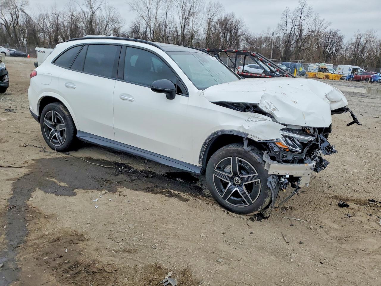 2025 MERCEDES-BENZ GLC 300 4MATIC photo 4