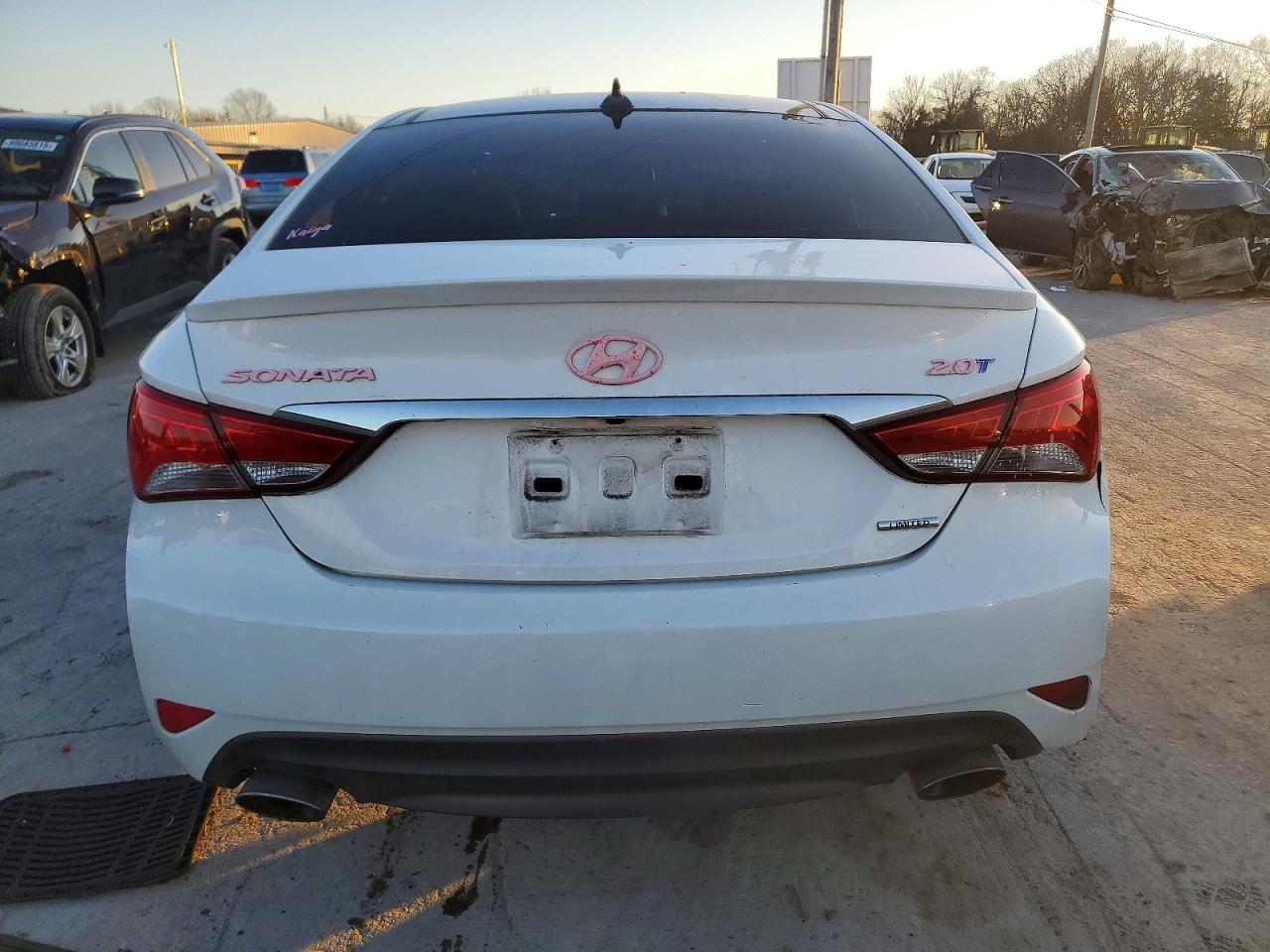 2014 HYUNDAI SONATA SE photo 6