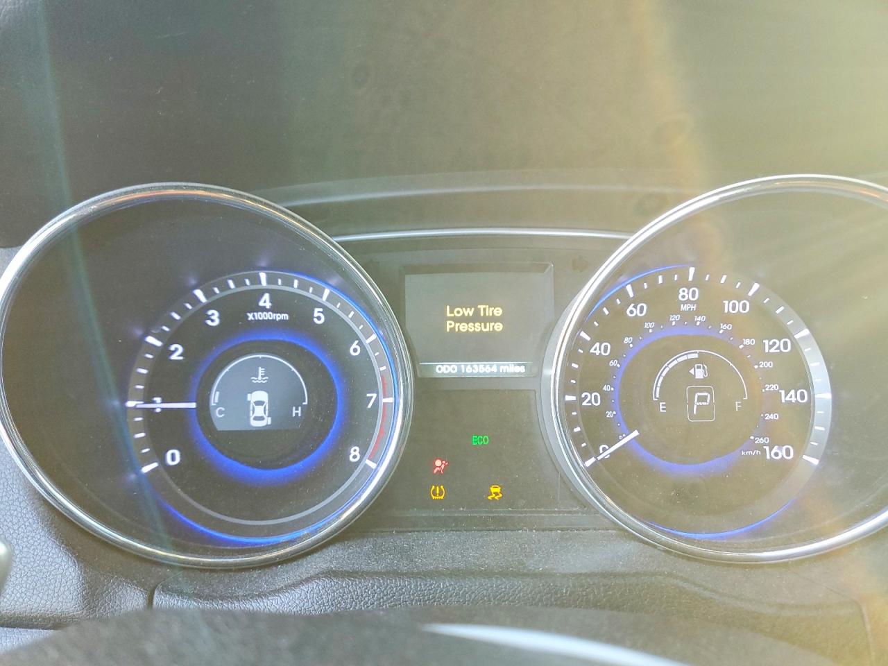 2014 HYUNDAI SONATA SE photo 9