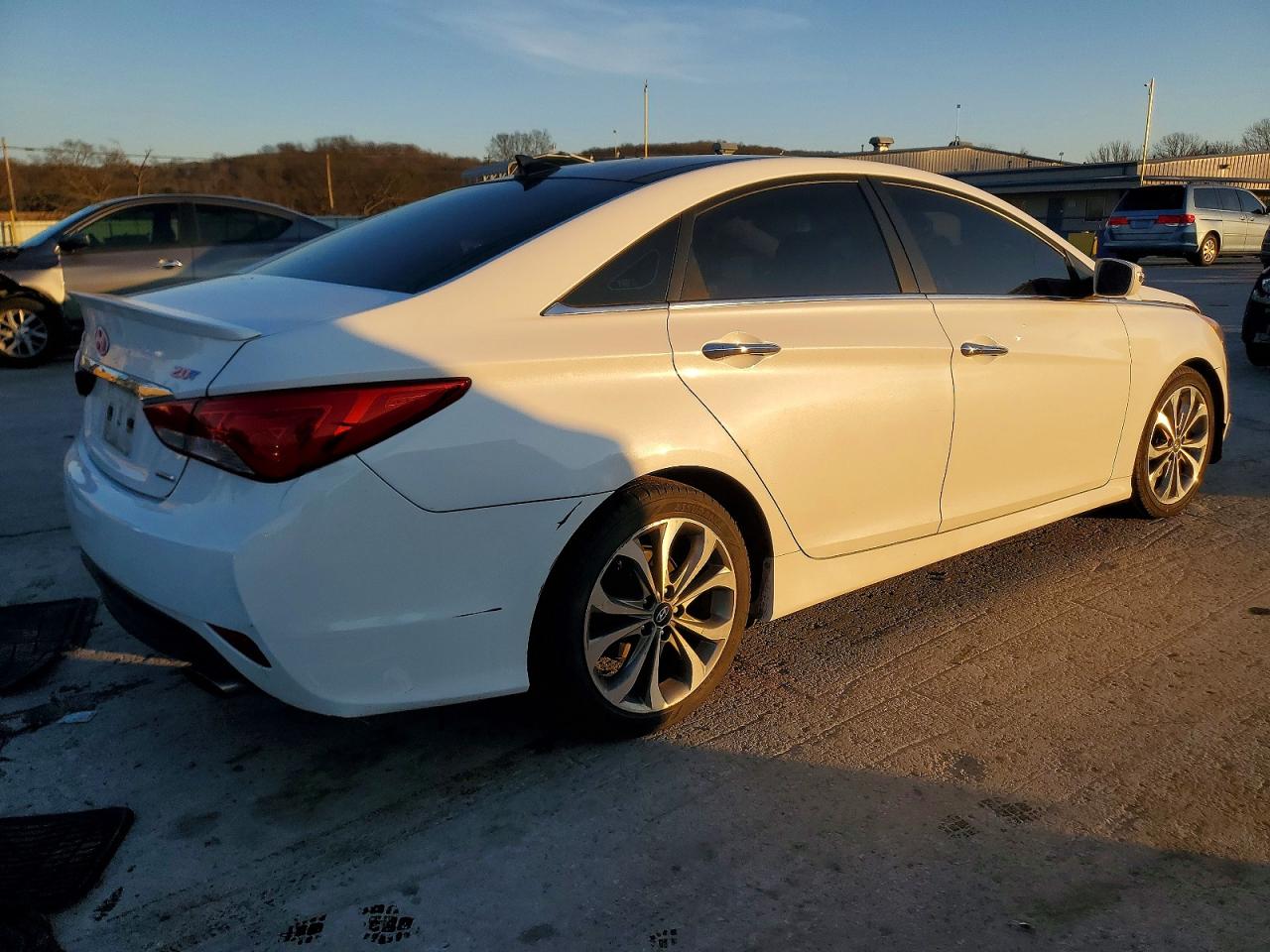 2014 HYUNDAI SONATA SE photo 3