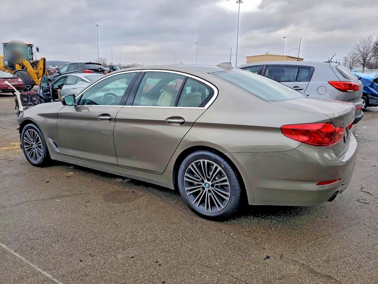 2018 BMW 530 XI photo 2