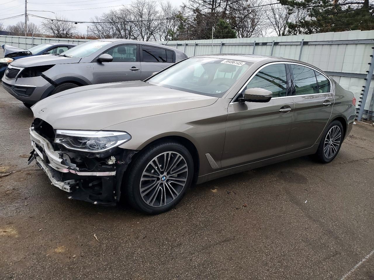 2018 BMW 530