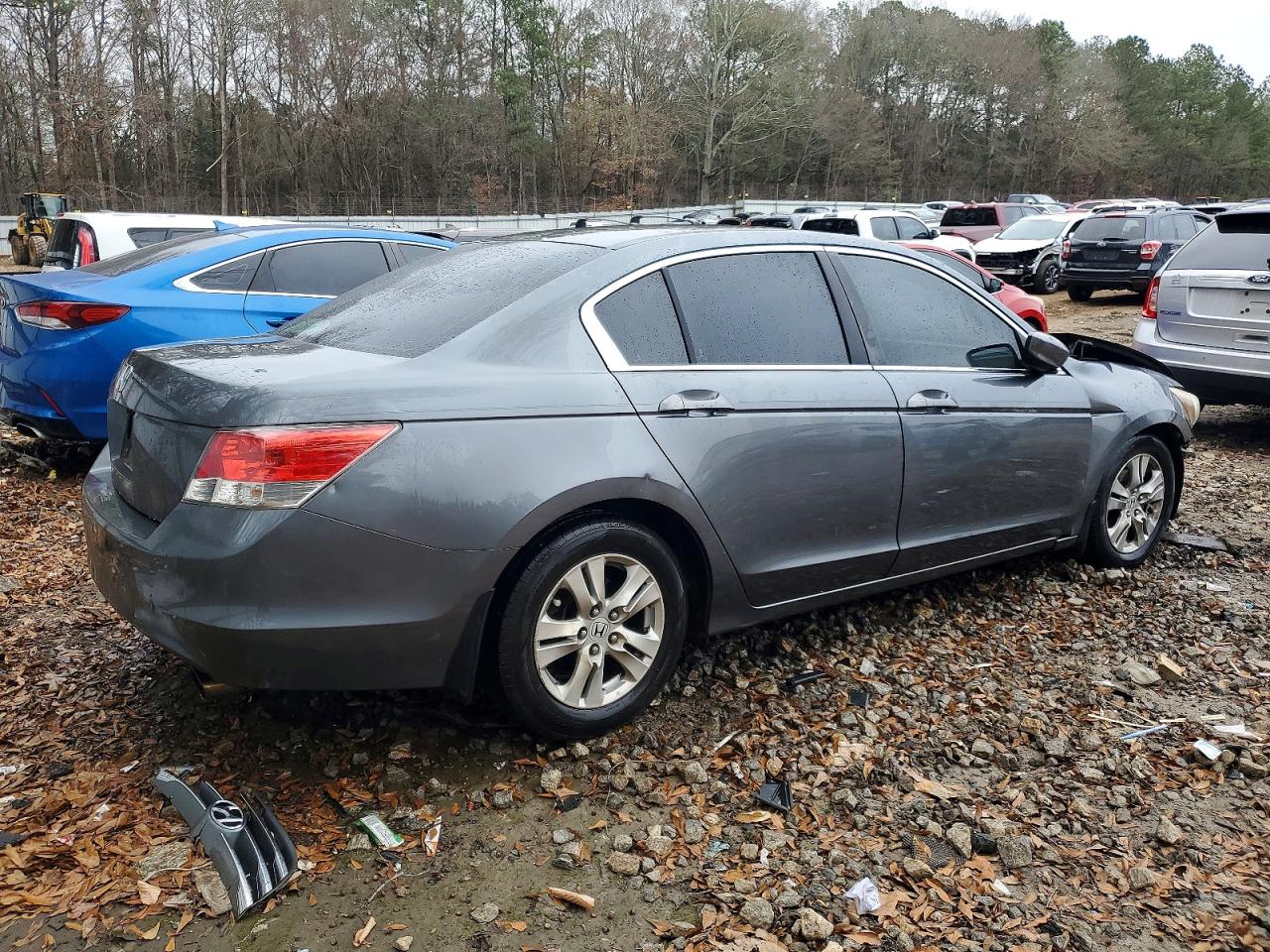 2010 HONDA ACCORD LXP photo 3