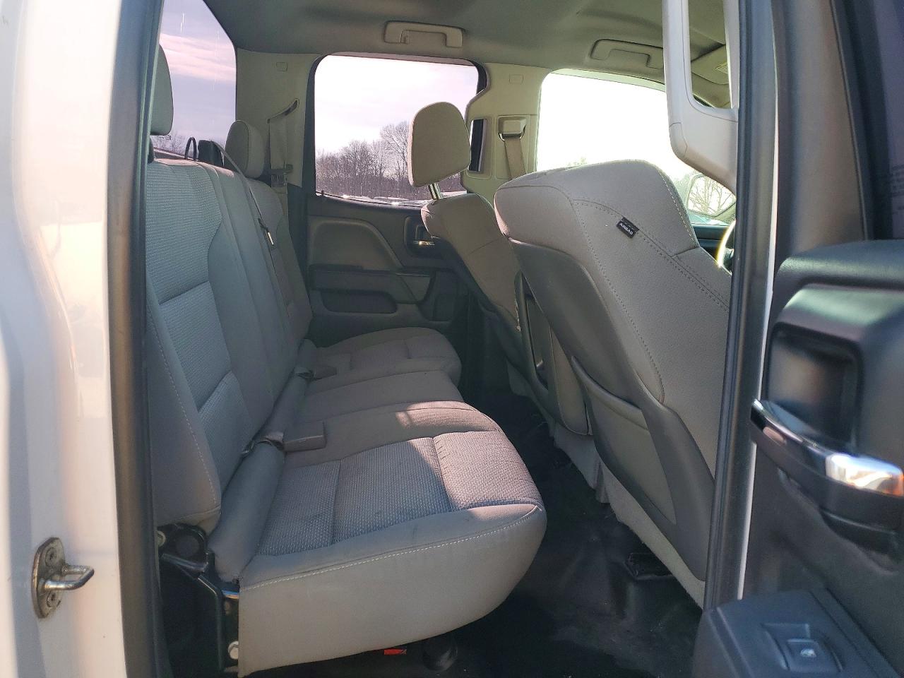 2014 CHEVROLET SILVERADO K1500 photo 10