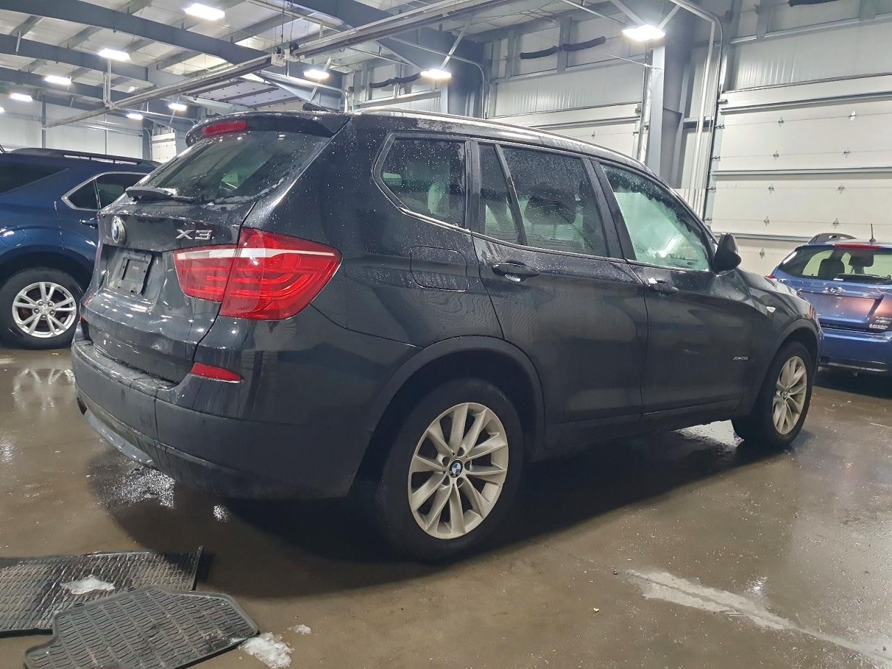 2014 BMW X3 photo 3