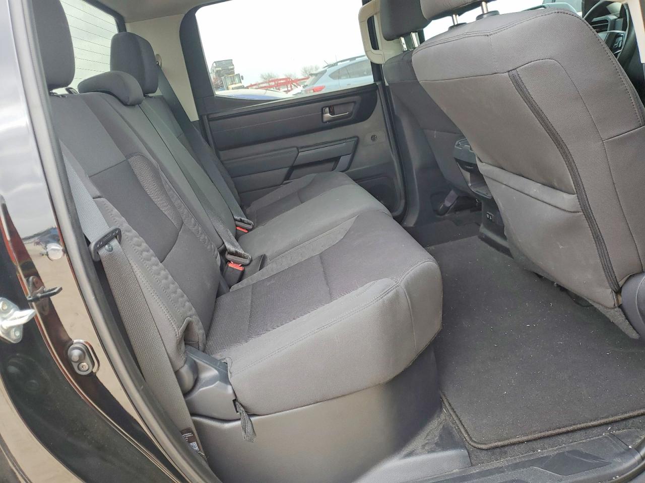 2024 TOYOTA TUNDRA CREWMAX SR photo 10