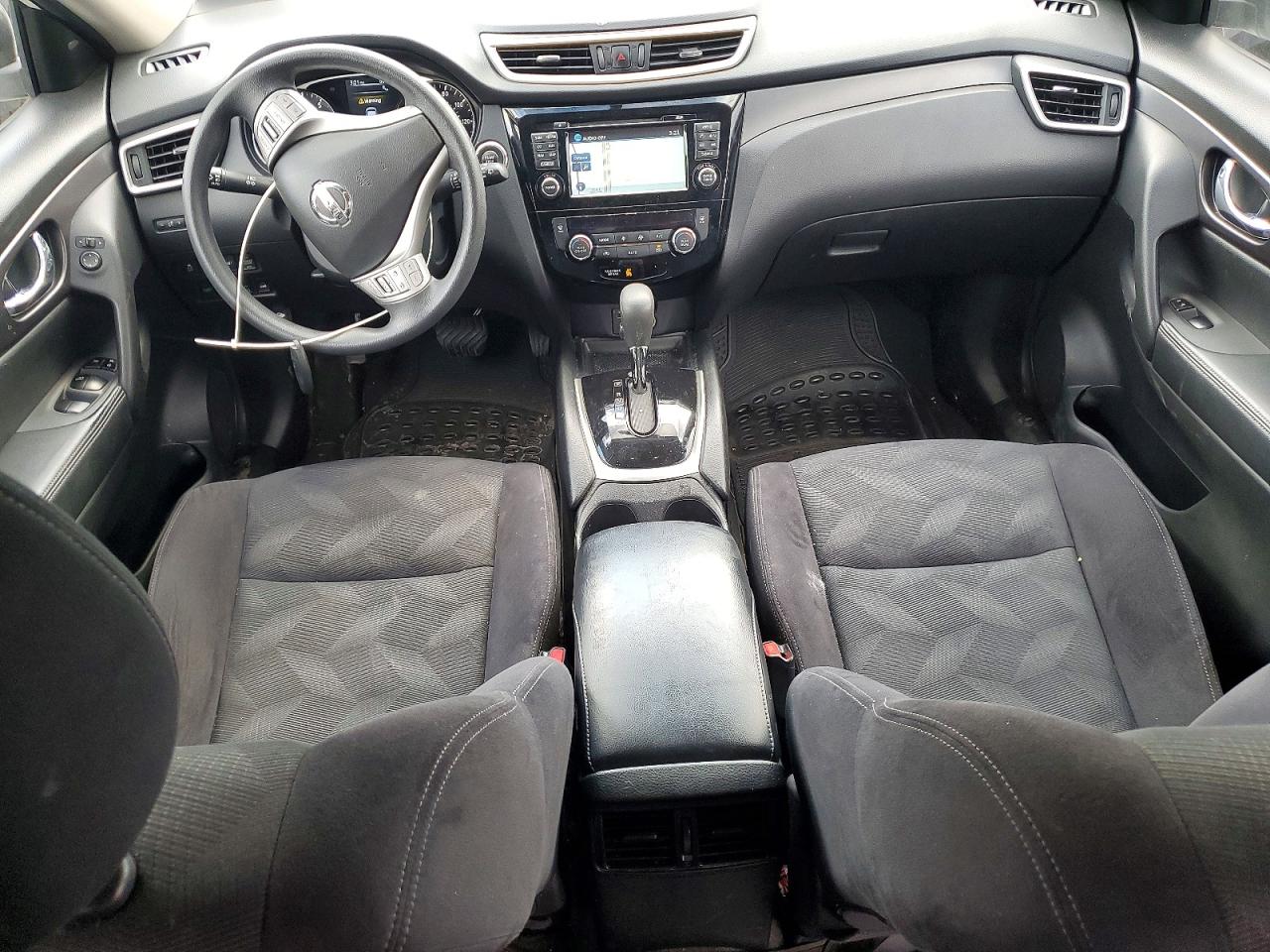 2016 NISSAN ROGUE S photo 8