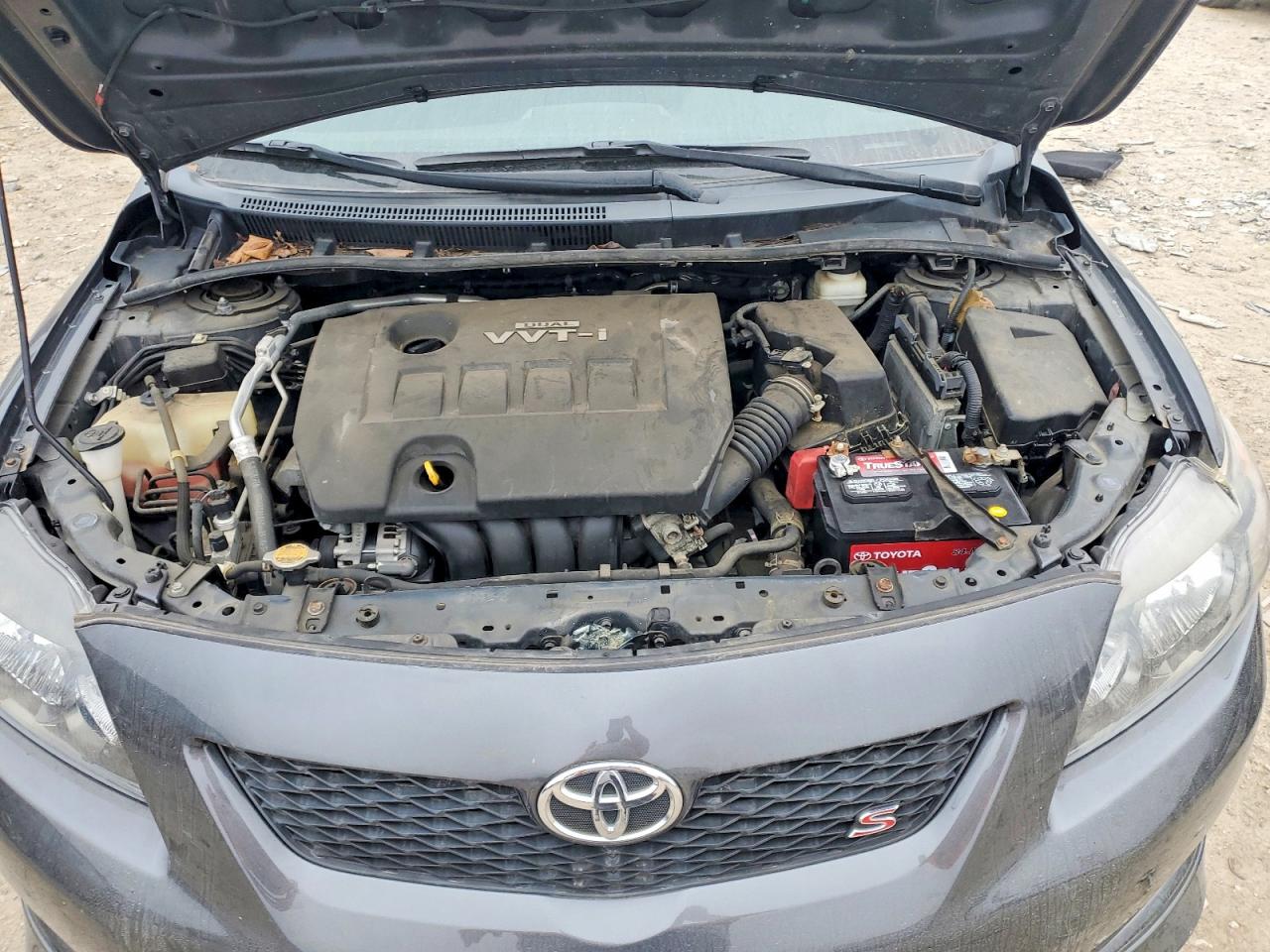 2010 TOYOTA COROLLA photo 21