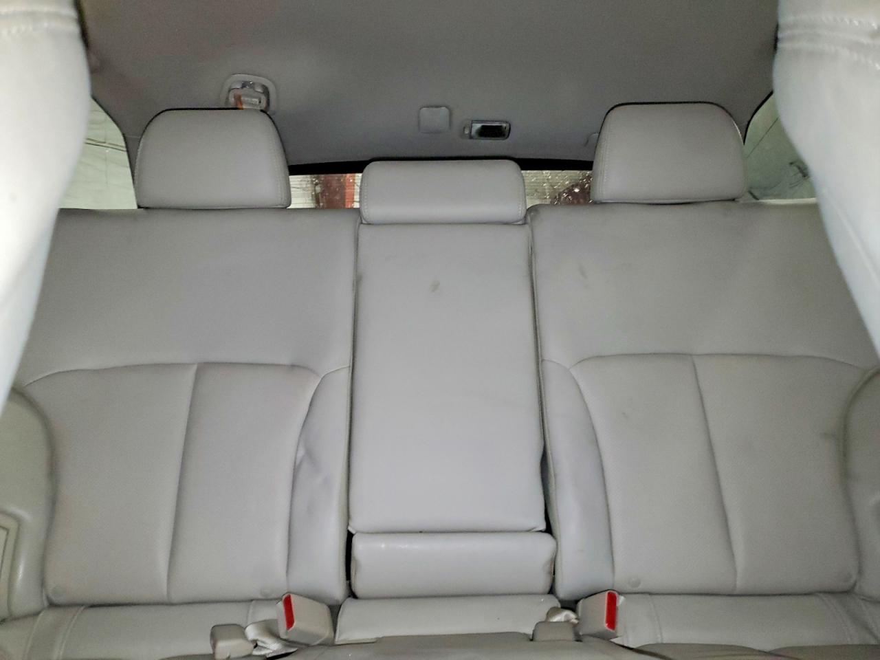 2010 SUBARU OUTBACK 2.5I LIMITED photo 10