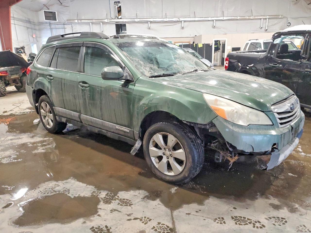 2010 SUBARU OUTBACK 2.5I LIMITED photo 4