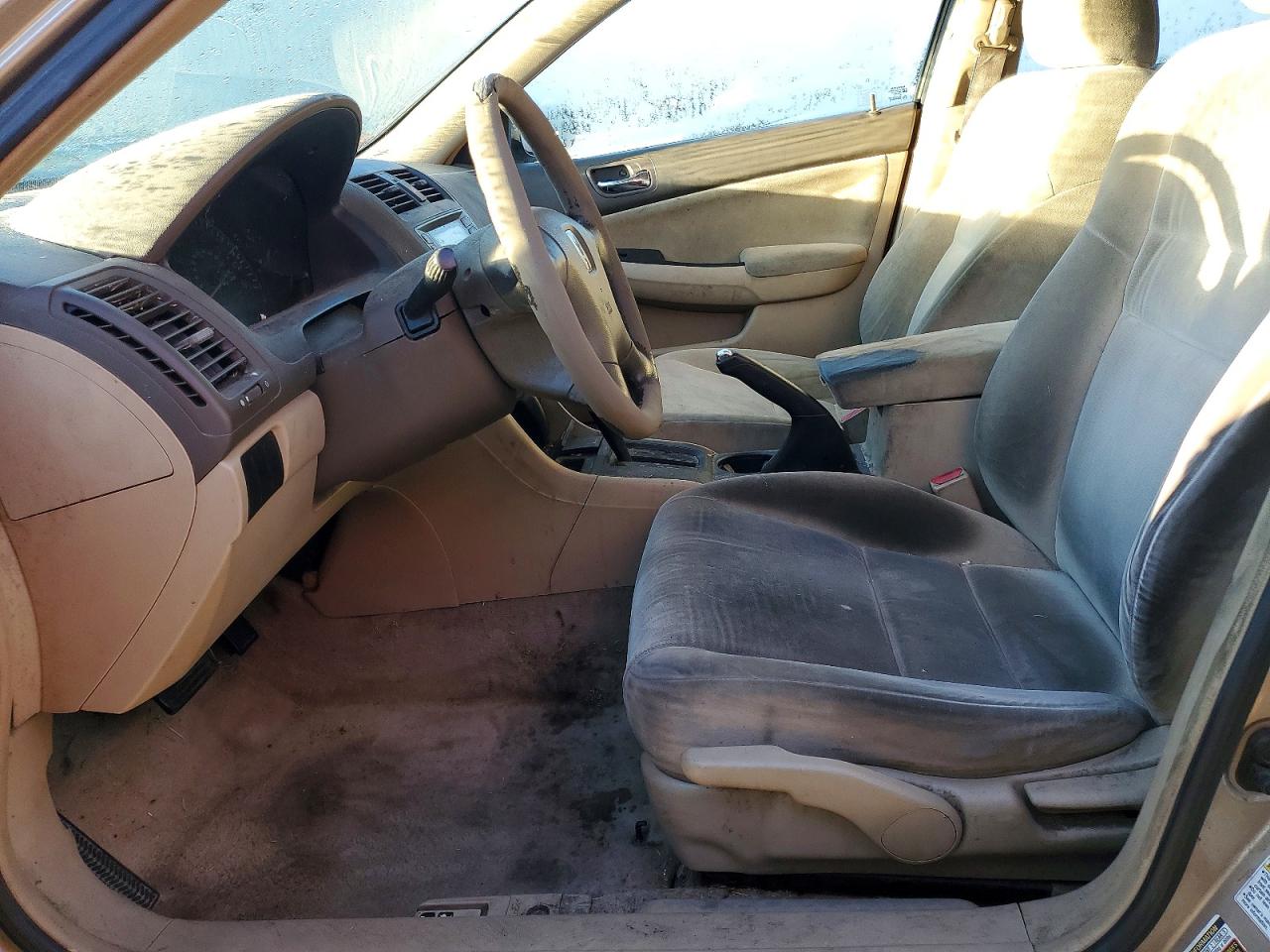 2005 HONDA ACCORD photo 13
