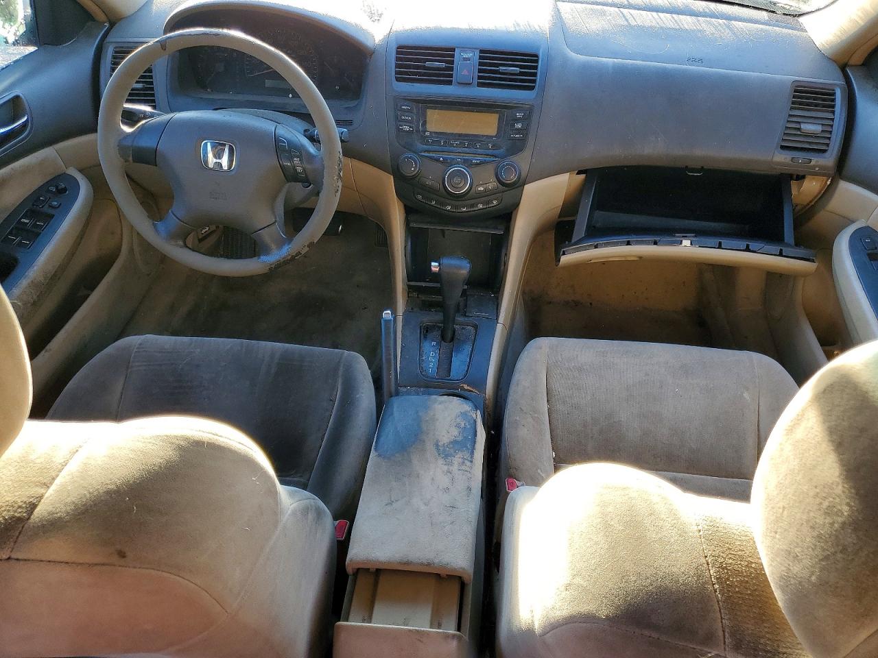 2005 HONDA ACCORD photo 15