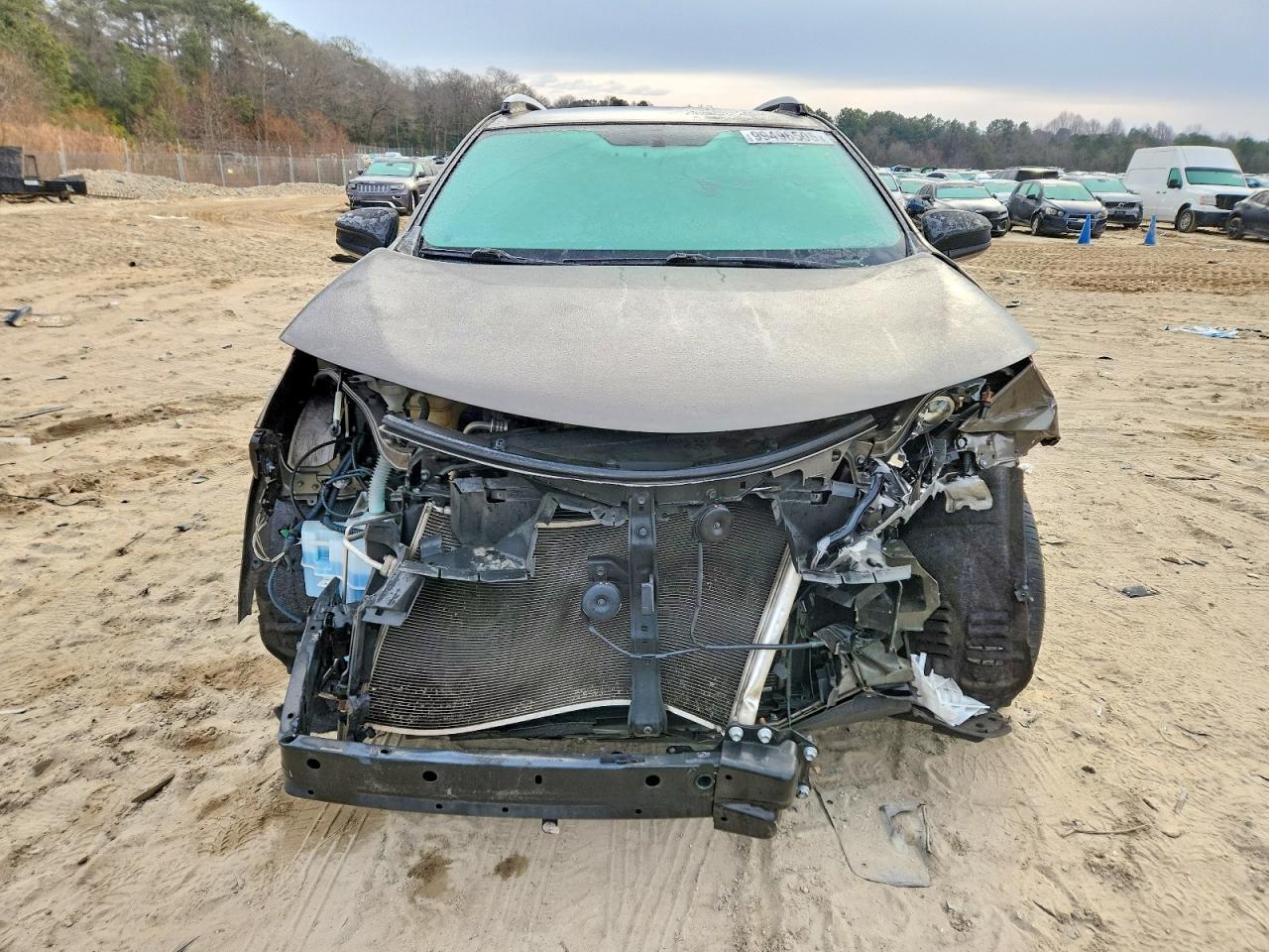 2015 TOYOTA RAV4 LE photo 5