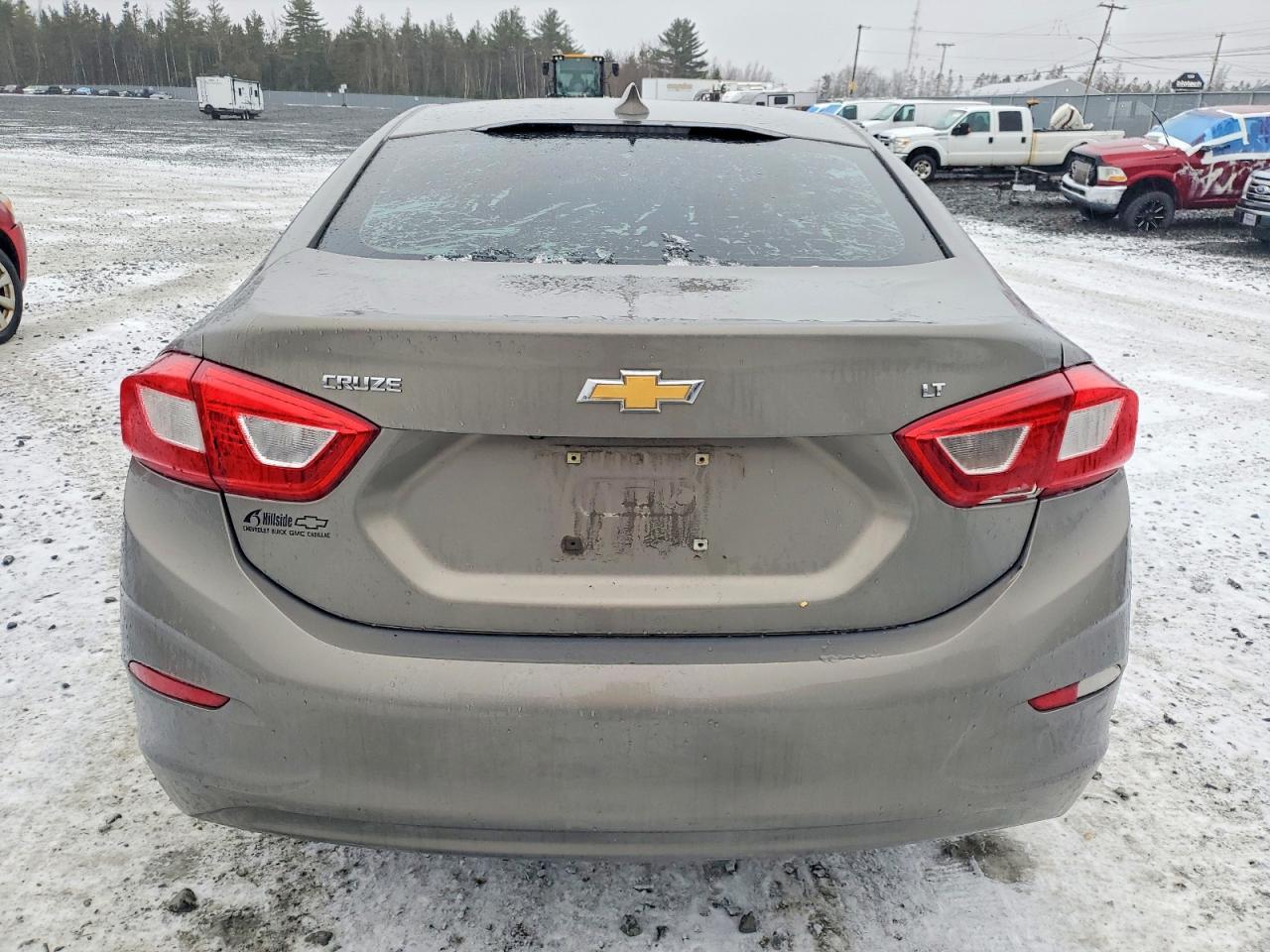2017 CHEVROLET CRUZE LT photo 6