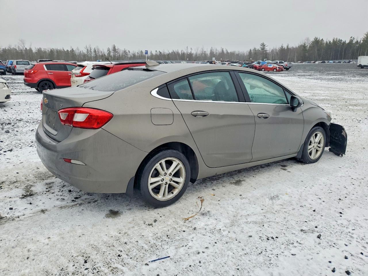 2017 CHEVROLET CRUZE LT photo 3