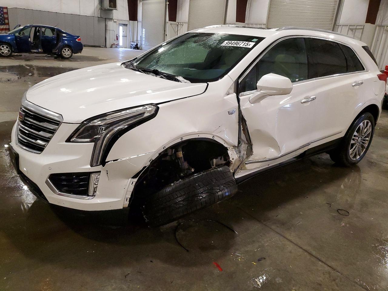 2017 CADILLAC XT5