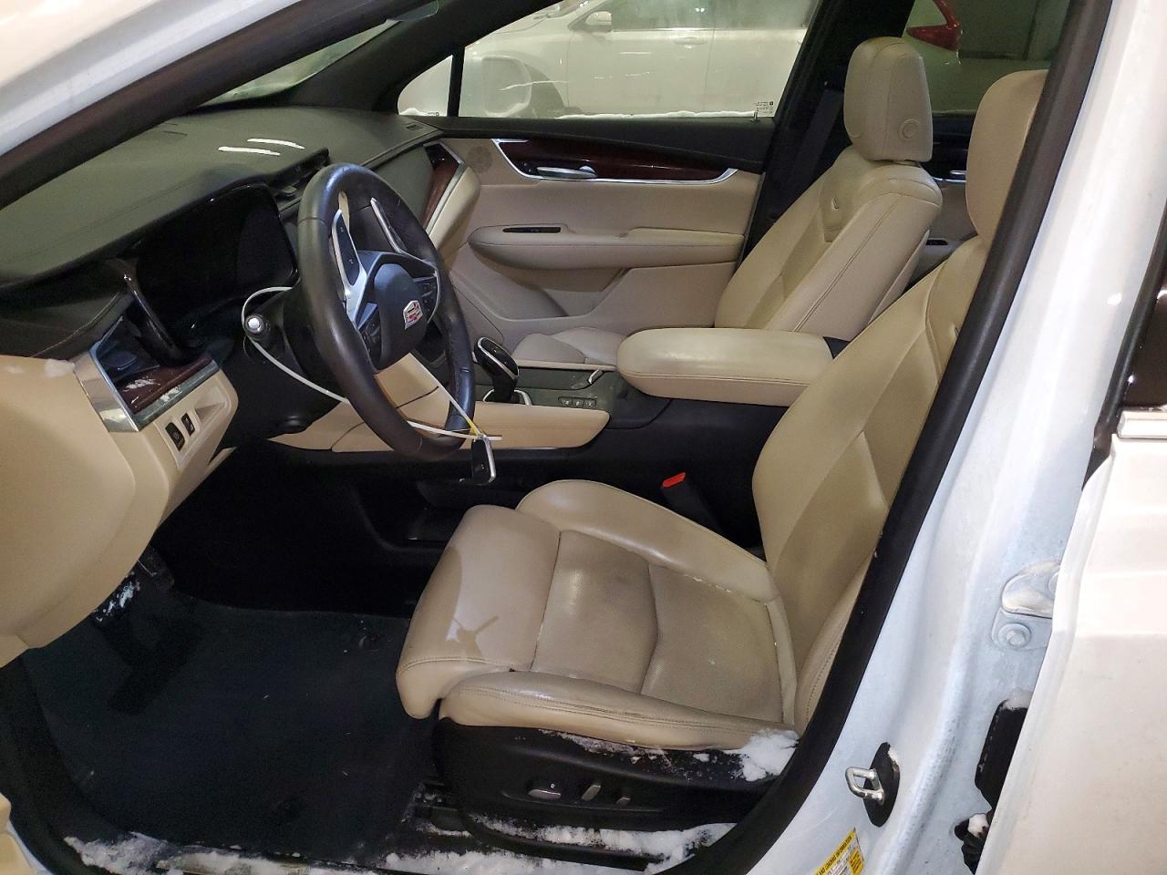 2017 CADILLAC XT5 PREMIUM LUXURY photo 7
