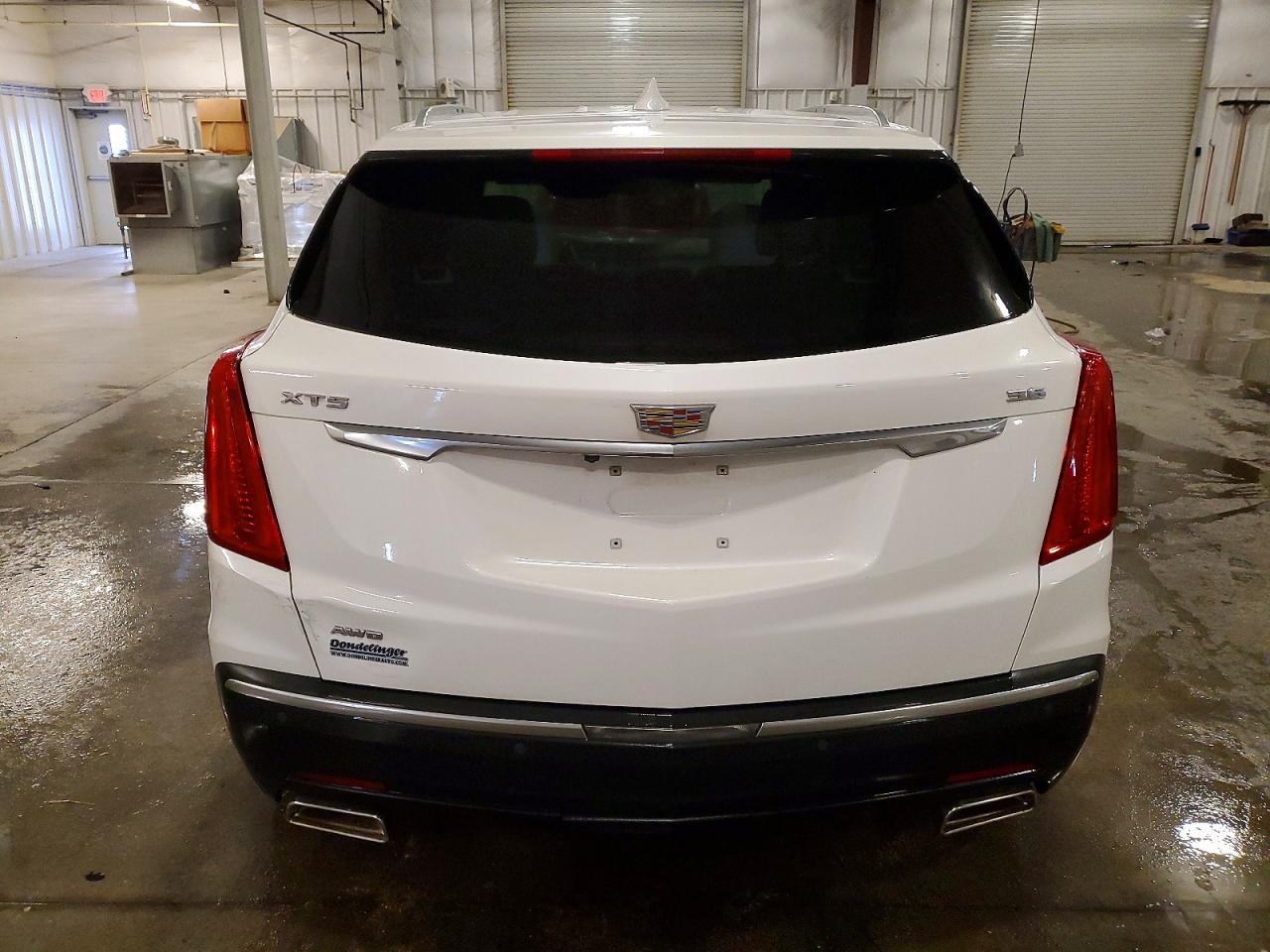 2017 CADILLAC XT5 PREMIUM LUXURY photo 6