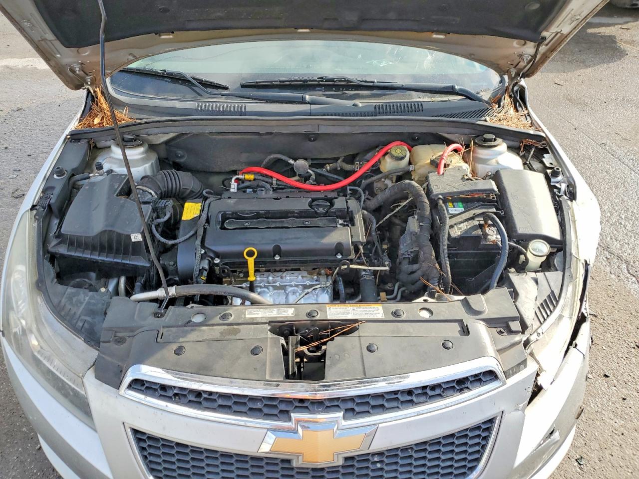 2014 CHEVROLET CRUZE LS photo 11