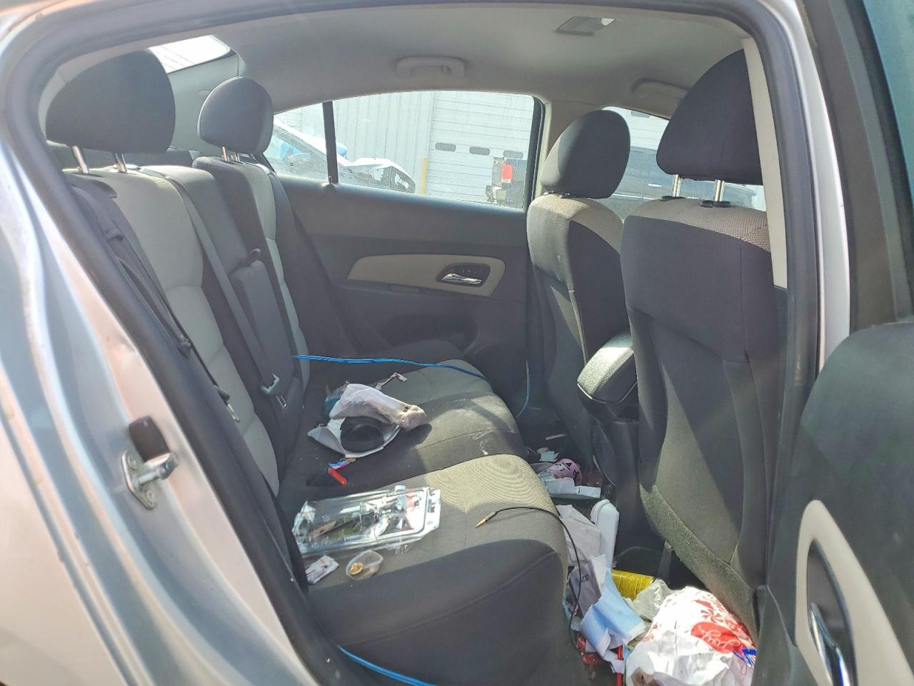 2014 CHEVROLET CRUZE LS photo 10