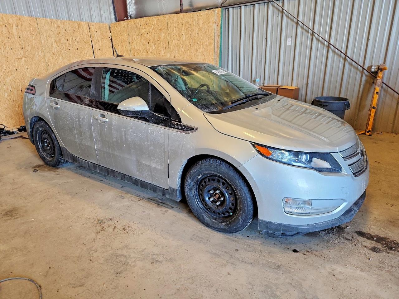 2014 CHEVROLET VOLT photo 4