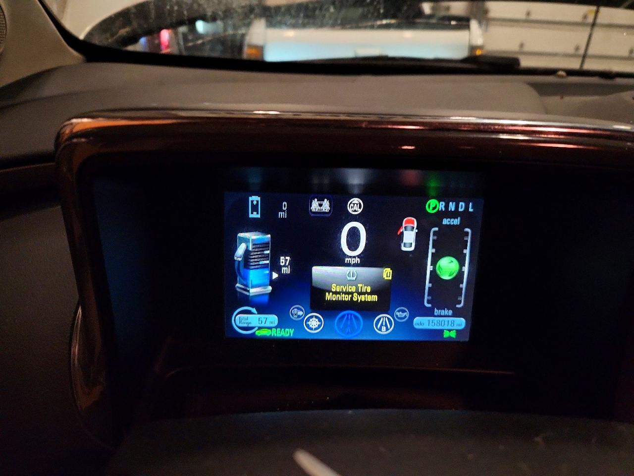 2014 CHEVROLET VOLT photo 9