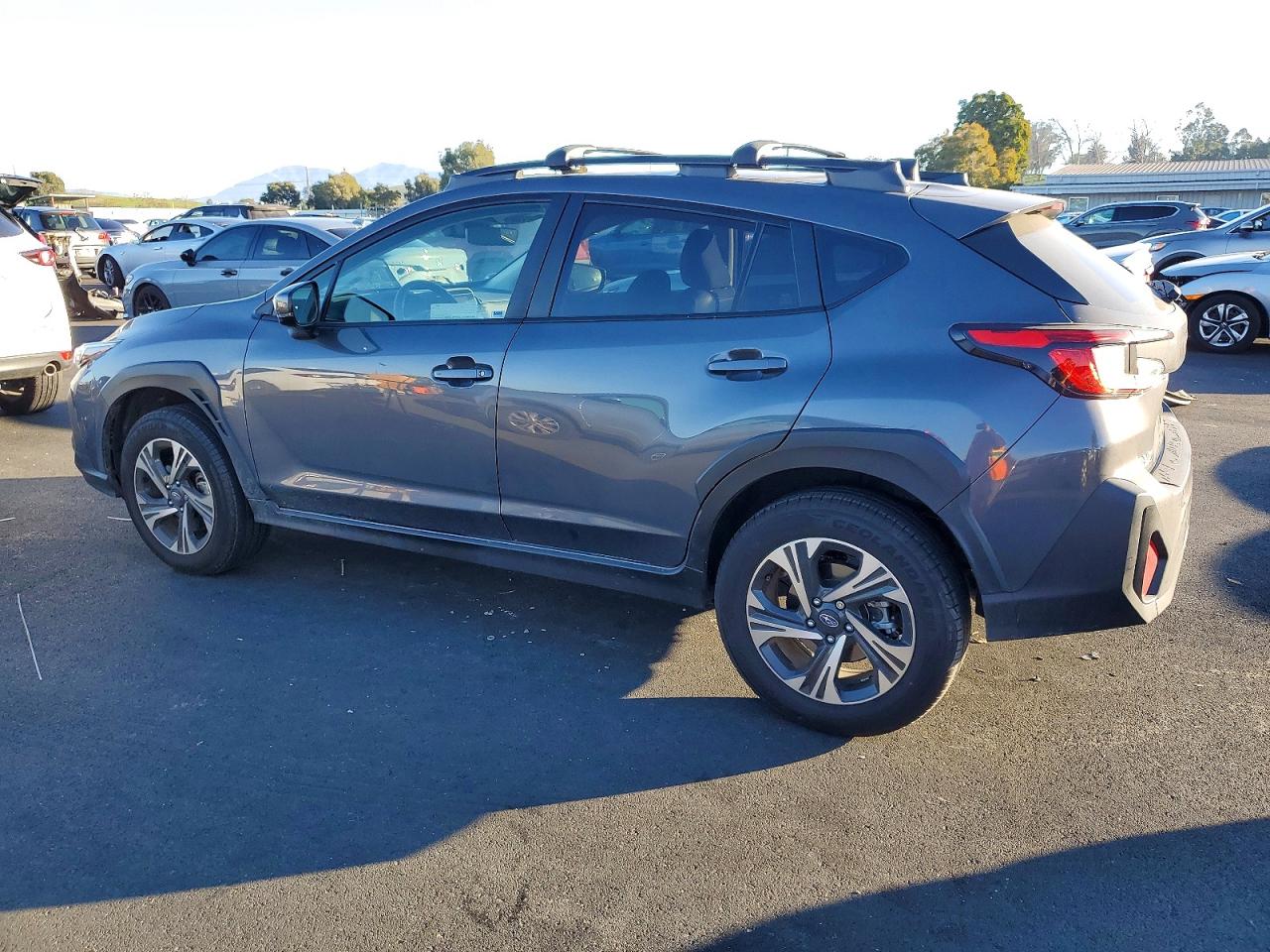2024 SUBARU CROSSTREK PREMIUM photo 2