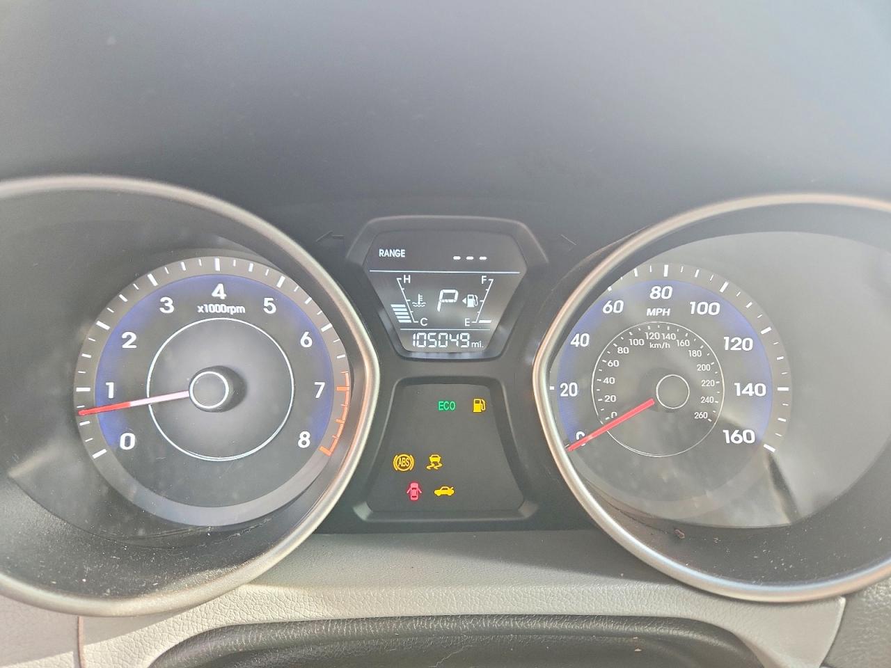 2016 HYUNDAI ELANTRA SE photo 9