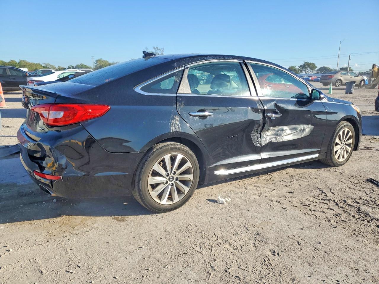 2016 HYUNDAI SONATA SPORT photo 7