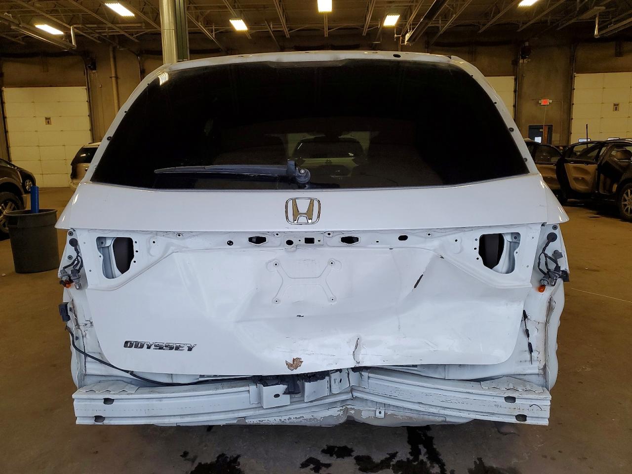 2016 HONDA ODYSSEY EXL photo 6