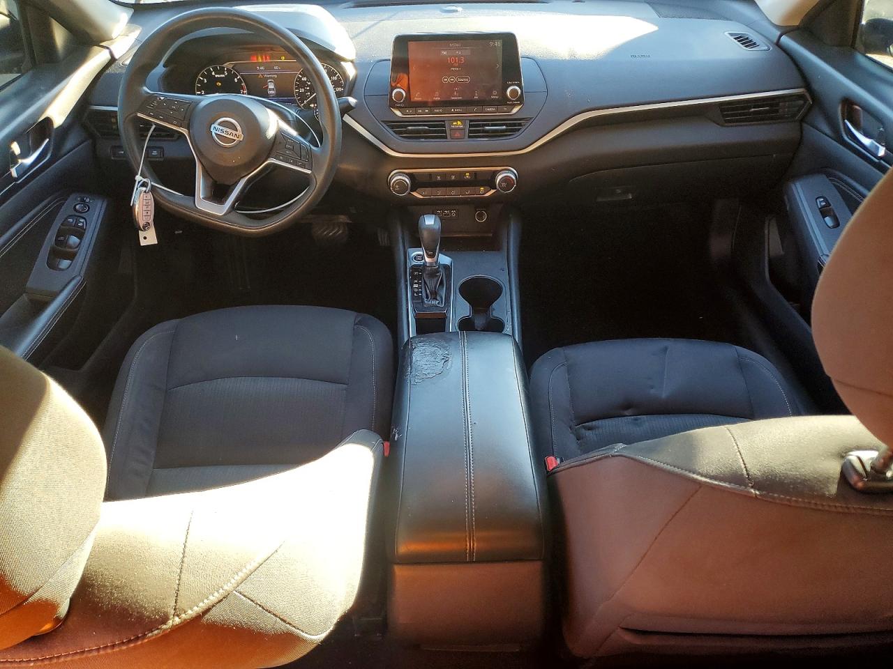 2019 NISSAN ALTIMA S photo 8