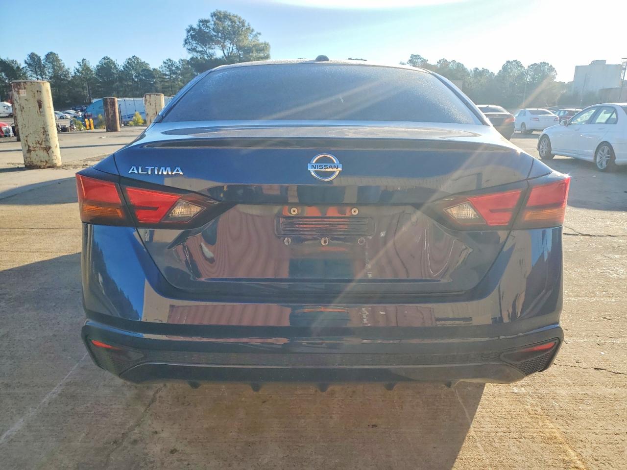 2019 NISSAN ALTIMA S photo 6