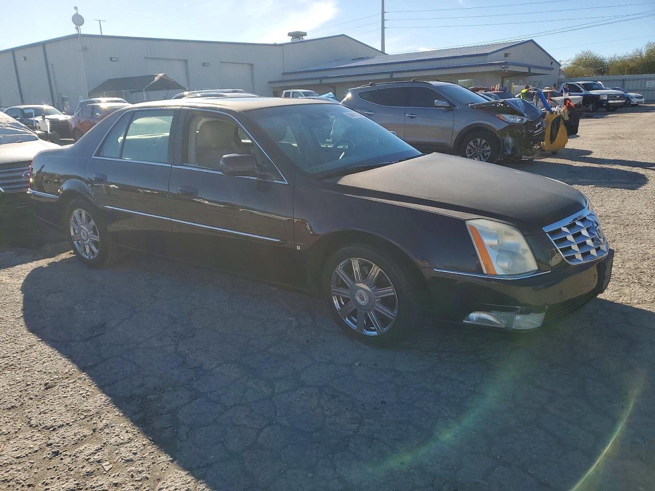 2008 CADILLAC DTS photo 4