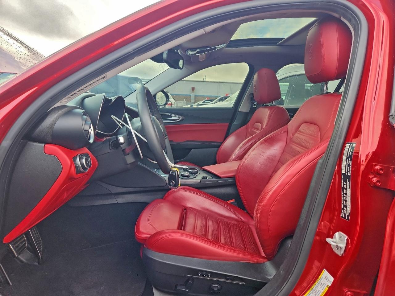2017 ALFA ROMEO GIULIA TI Q4 photo 7