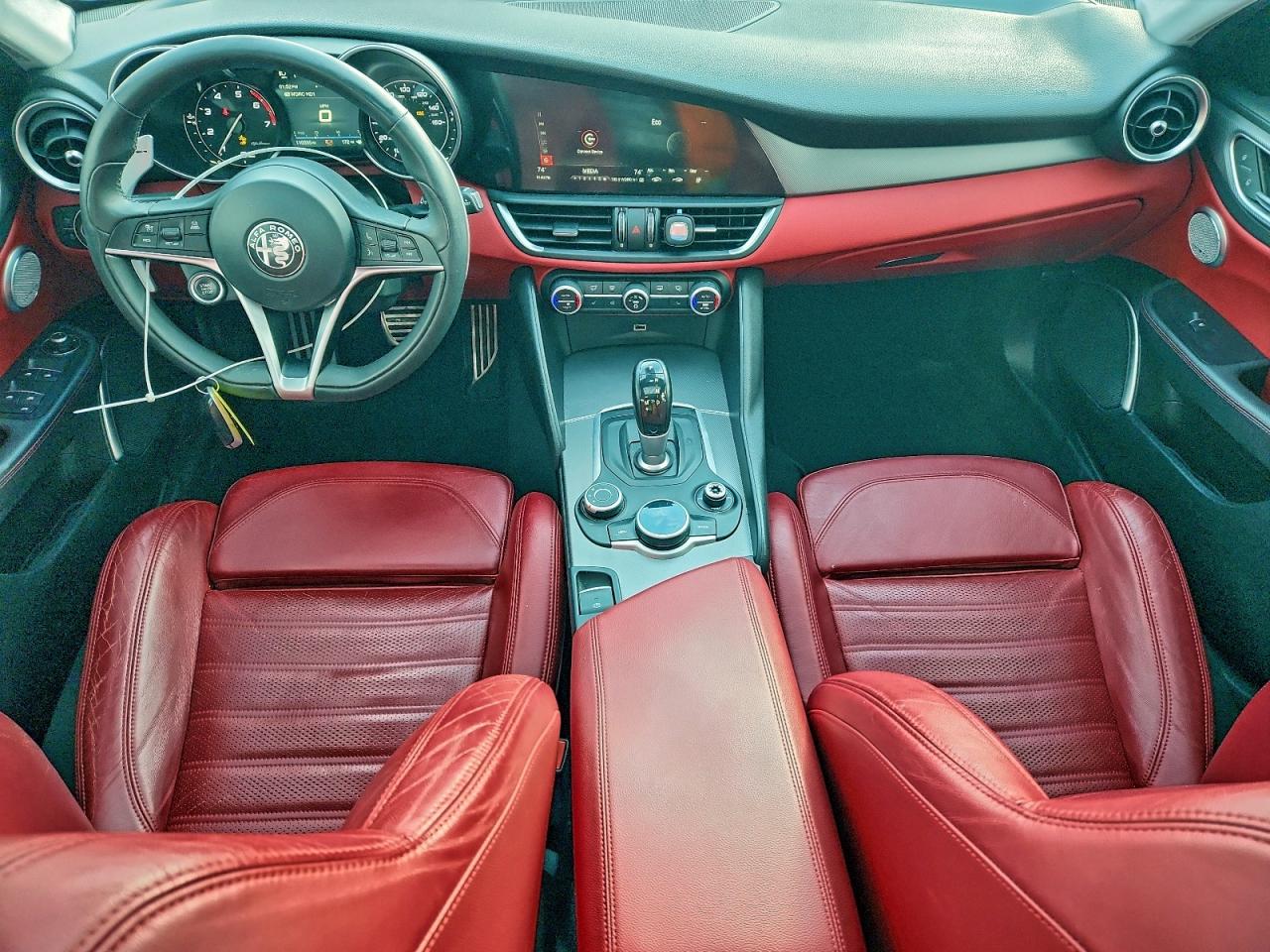 2017 ALFA ROMEO GIULIA TI Q4 photo 8