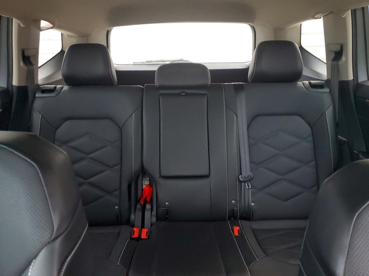 2024 VOLKSWAGEN ATLAS SE photo 10