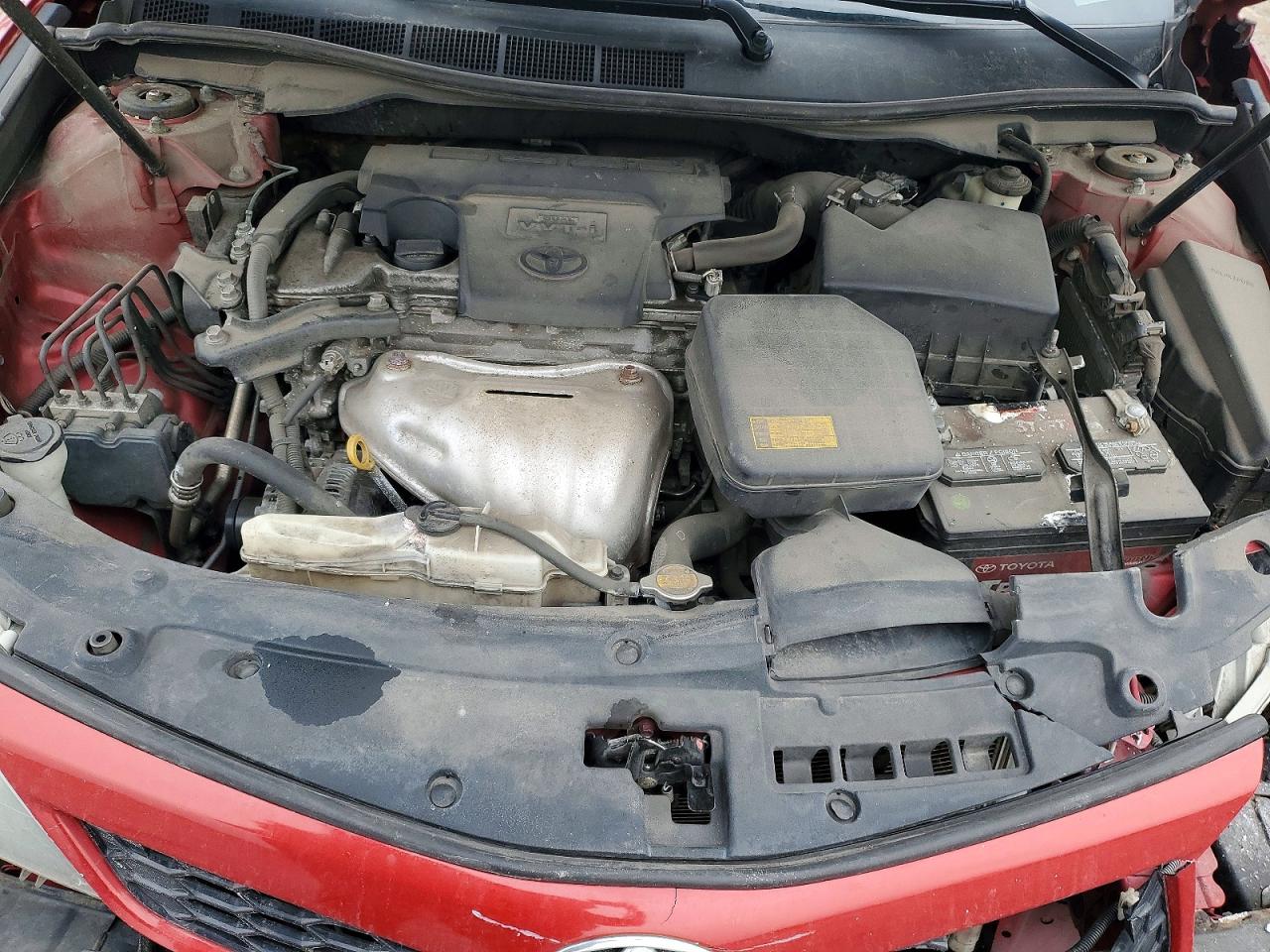 2014 TOYOTA CAMRY L photo 11
